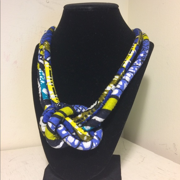 Handmade African print Necklace - Picture 1 of 3